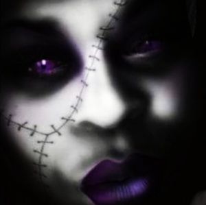 Meet your Posher, Ebony